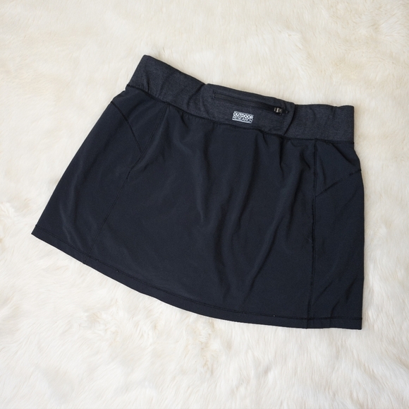 Outdoor Research Highex Peregrine Active Skort in Black - Picture 3 of 6